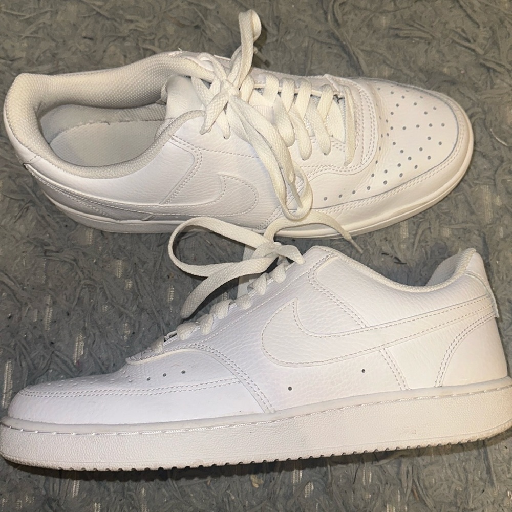 Nike court vision low
